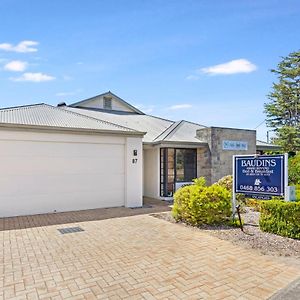 Baudins of Busselton Bed&Breakfast