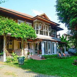 Banyan House Samui Bed And Breakfast (Adults Only)